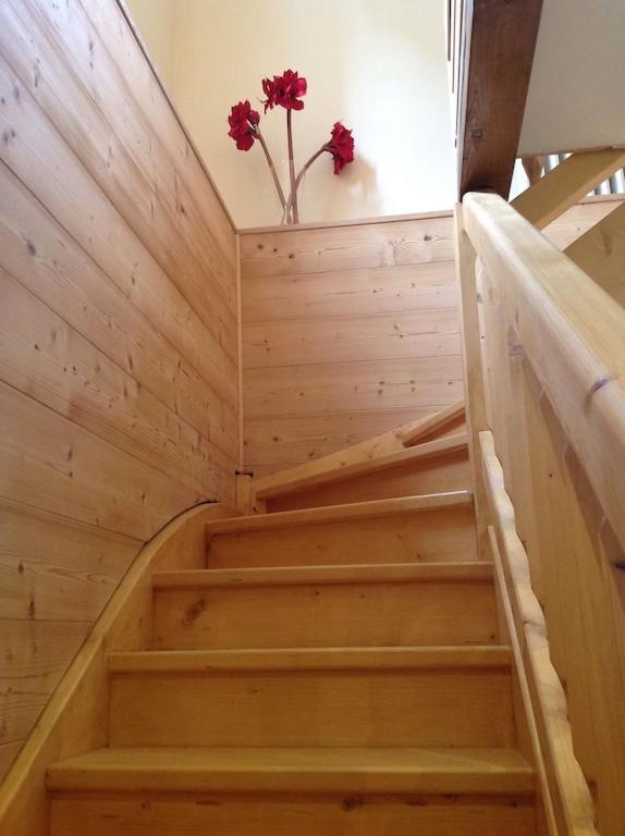 Spacious Ski Chalet In Traditional French Village, Sleeps 8, Four Star With Fibre Broadband 阿邦当斯 外观 照片